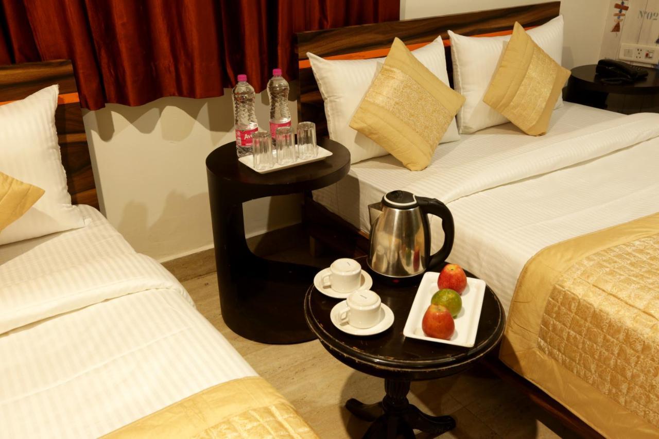 Hotel Classic Plaza At Delhi Airport Yeni Delhi Dış mekan fotoğraf